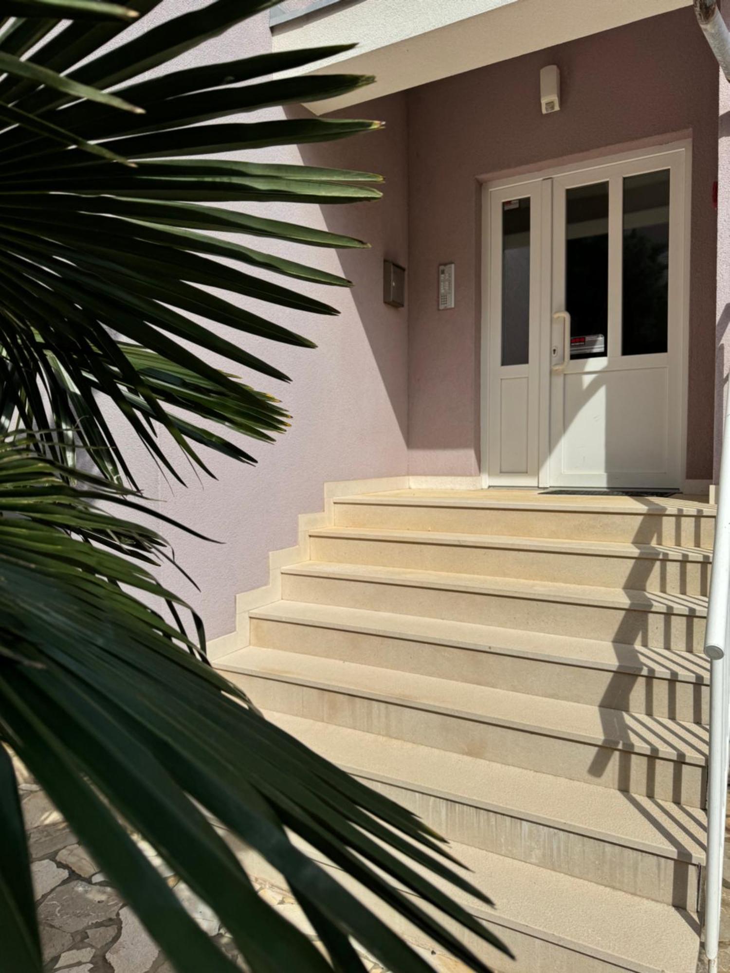Apartmani Marija Klimno A المظهر الخارجي الصورة