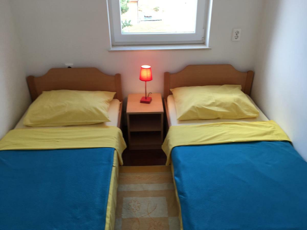 Apartmani Marija Klimno A المظهر الخارجي الصورة
